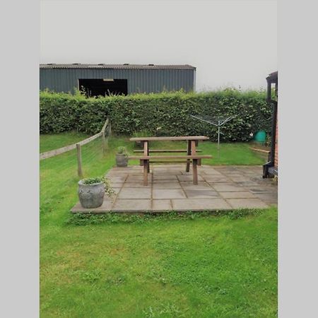 The Old Cowshed Annexe Apartamento Taunton Exterior foto